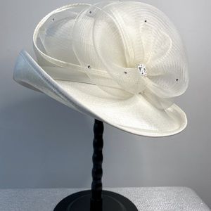 Ivory Satin Church/Special Occasion Hat by Ann Marie!